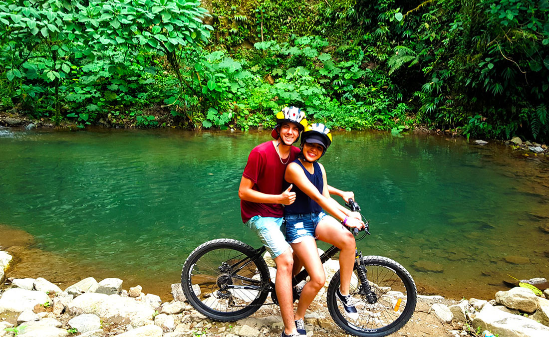 Bicicleta tour Bucay ruta cascadas cerca de Guayaquil