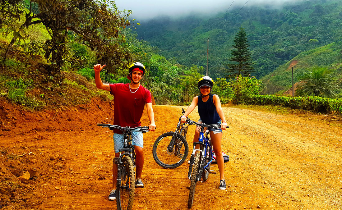Bicicleta tour Bucay ruta cascadas